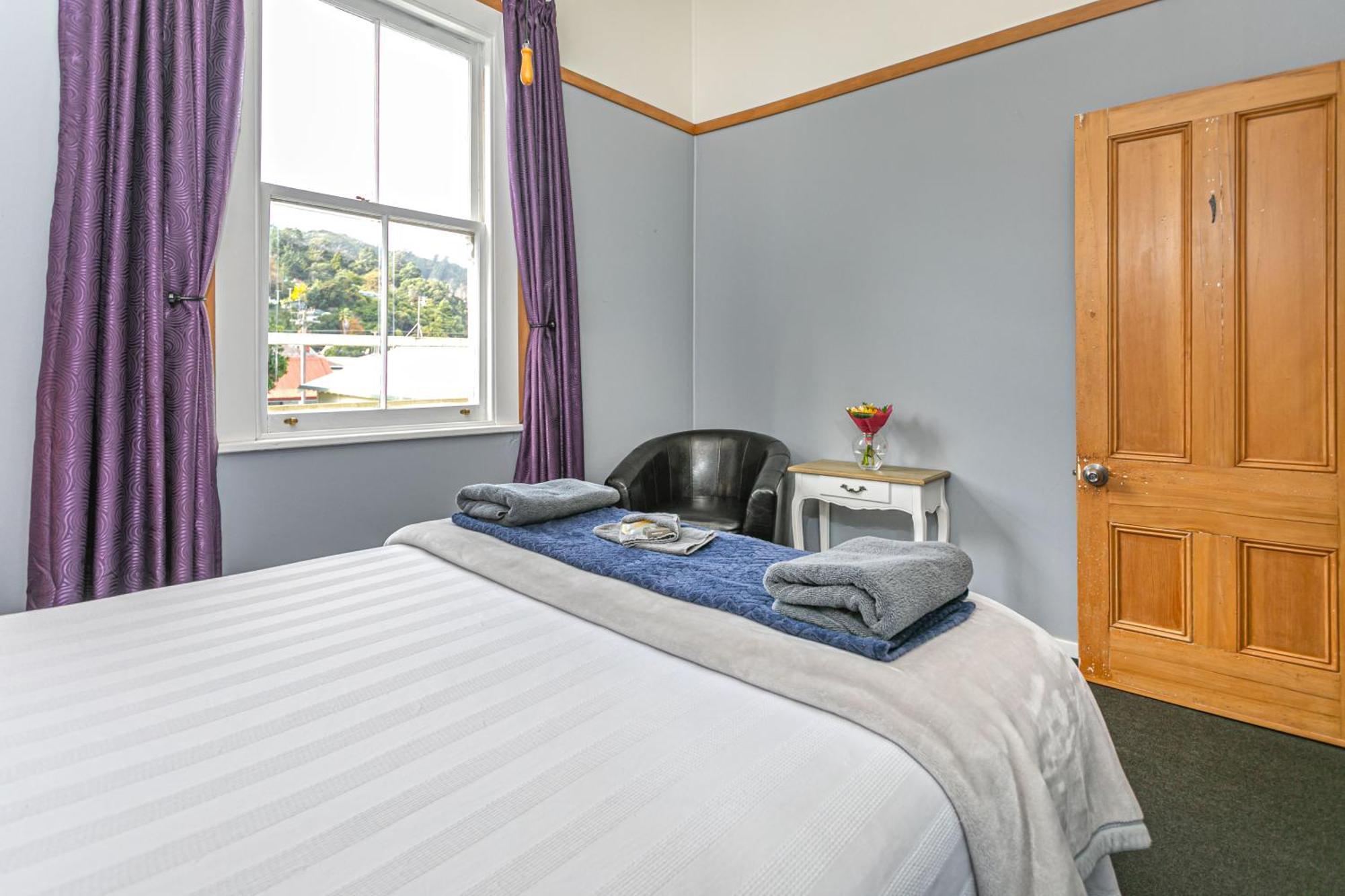 Lady Bowen Bed & Breakfast Thames Bagian luar foto