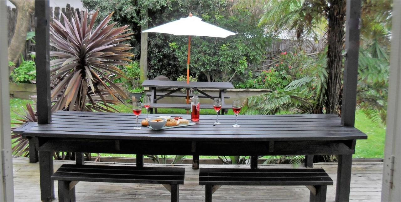 Lady Bowen Bed & Breakfast Thames Bagian luar foto