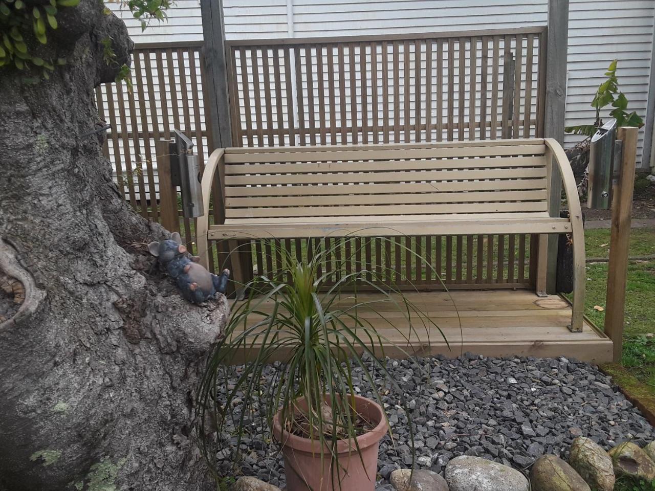 Lady Bowen Bed & Breakfast Thames Bagian luar foto